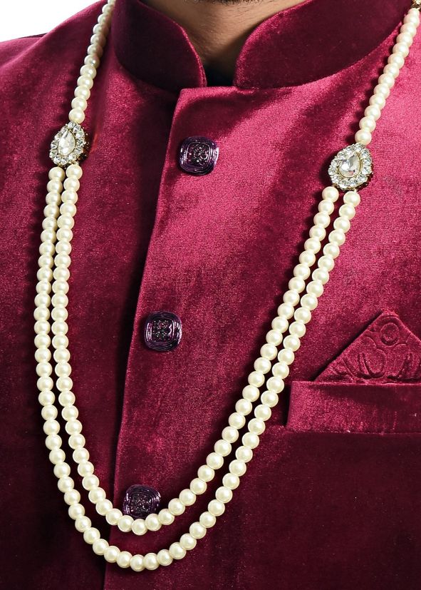 Pearl Beaded and Layered White Kantha Mala