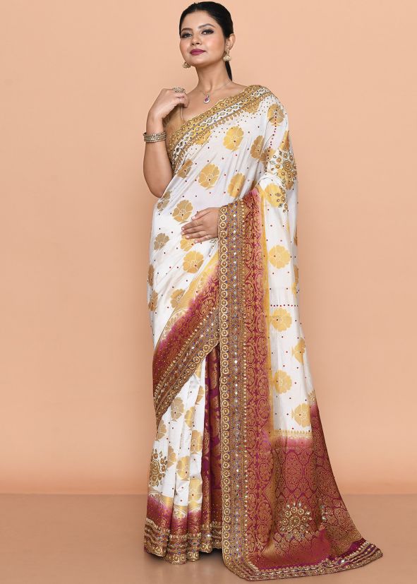 White Zari Woven Saree In Kanjivaram Silk