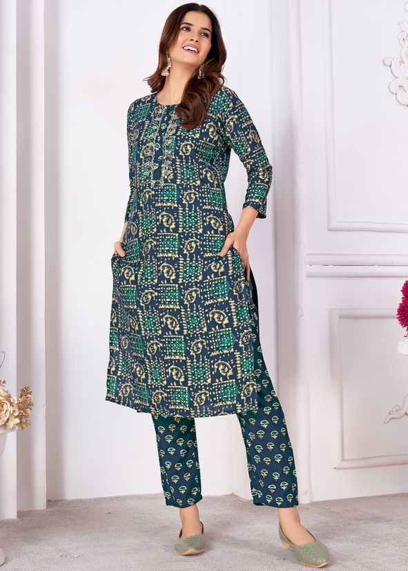 Blue Printed Kurta Set In Silk