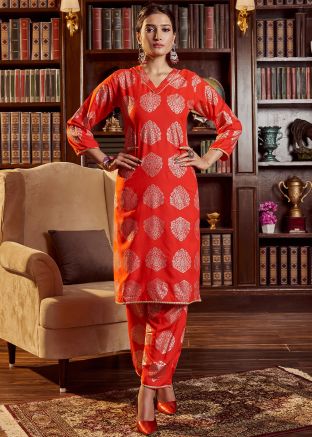 Red Foil Print Kurta Set In Rayon