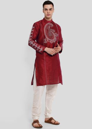 Maroon Readymade Men Kurta Pajama In Print