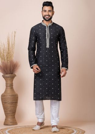 Black Embroidered Men Kurta Pajama In Jacquard