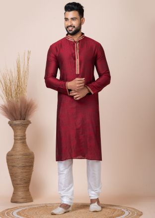 Maroon Men Woven Kurta Pajama In Jacquard