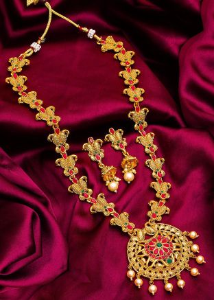 Golden Pink Stone Studded Necklace Set