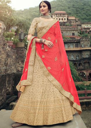 Cream Heavy Border Wedding Lehenga Choli