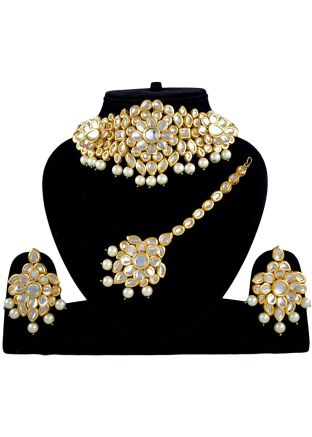 Kundan Studded and Pearl Golden Choker Necklace Set