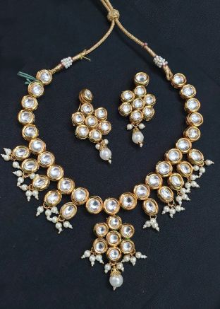 Kundan Studded Golden Layered Necklace With Earrings