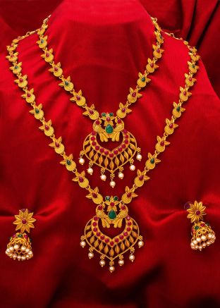 Stone Studded Golden Layered Necklace With Earrings