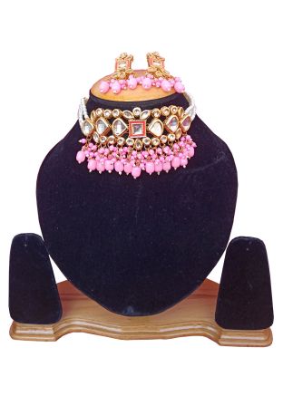 Pink Choker Necklace Set In Studded Kundan