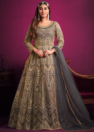 Grey Slit Style Suit Set In Net