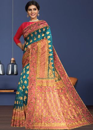 Green Woven Kanjivaram Silk Saree With Blouse