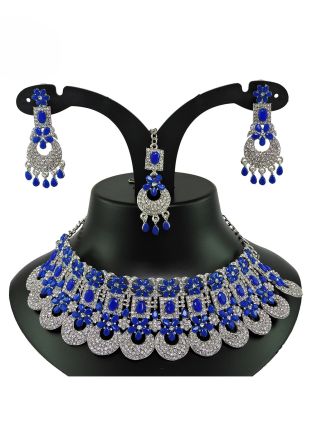 Blue & White Stone Necklace Set