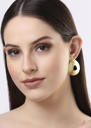 Golden Oval Style Plain Studs
