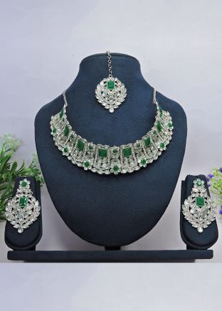 Green Stone Studded Necklace Set