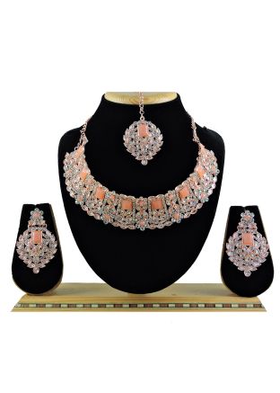 Kundan studded Necklace Set In Peach