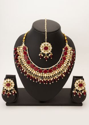 Red Necklace Set In Stone Work