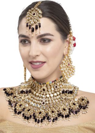 Black Alloy Based Kundan Studded Necklace Set