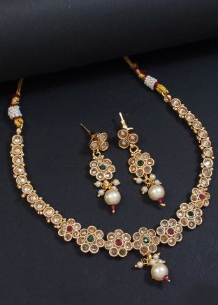 Golden Stone Studded Necklace Set