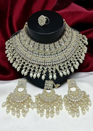 White Beaded Alloy Based Necklace Set