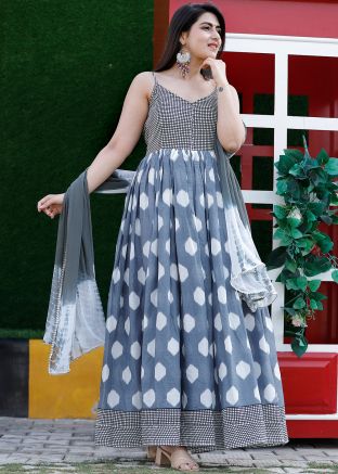Grey Printed Flared Long Kurta & Dupatta