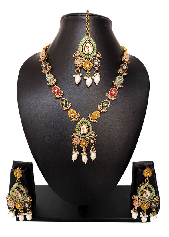Multicolor Beaded Alloy Based Necklace Set