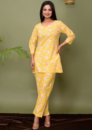 Digital Printed Readymade Cotton Co-Ord Set In Yellow