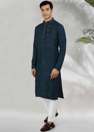 Blue Embroidered Kurta Pajama In Chanderi