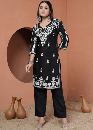 Black Embroidered Kurta Set In Rayon