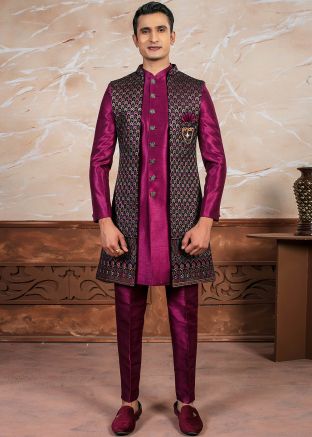 Magenta Embroidered Indo Western Set & Jacket