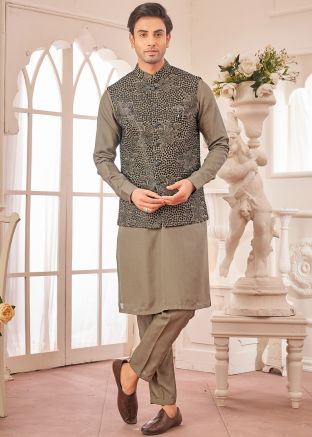 Mehendi Green Kurta Pajama With Embroidered Nehru Jacket