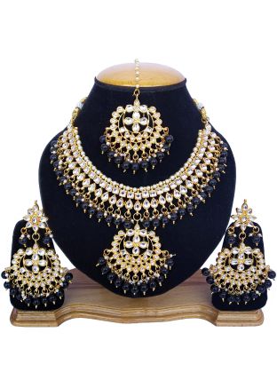Pearl Black Stone Studded Kundan Necklace Set