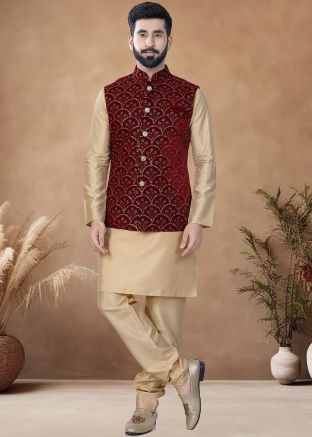 Golden Readymade Men Indowestern Kurta Pajama With Nehru Jacket In Art Silk