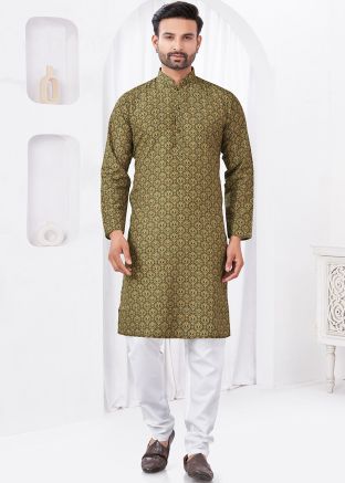 Green Digital Print Men Kurta Pajama