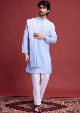 Shaded Blue Men Embroidered Kurta With Stole