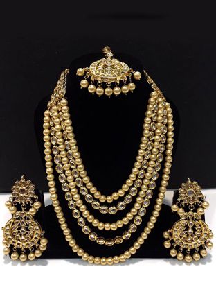 Indian Jewelry Sets - Buy Golden Kundan Stone Studded Indian Necklace Online