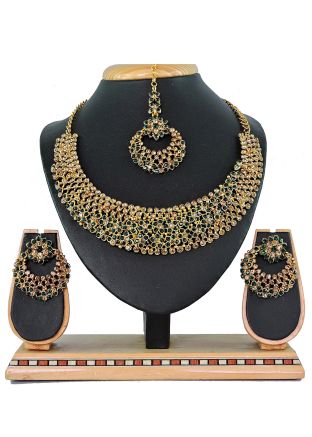 Stone Studded Green & Golden Necklace Set 