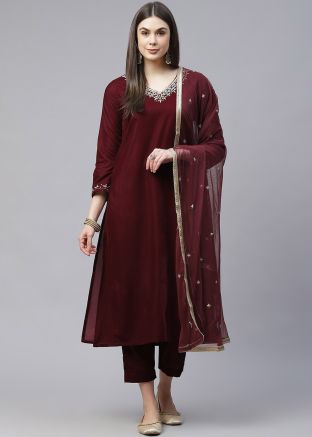 Maroon Readymade Salwar Kameez In Velvet