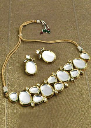 White Kundan Studded Choker Necklace Set