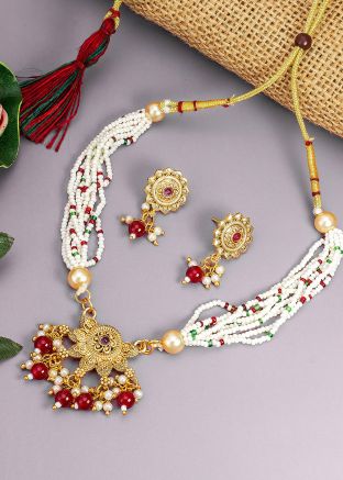 Maroon Stone Studded Necklace Set