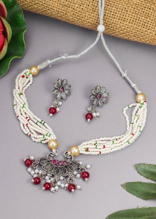 Maroon Stone Studded Oxidised Necklace Set