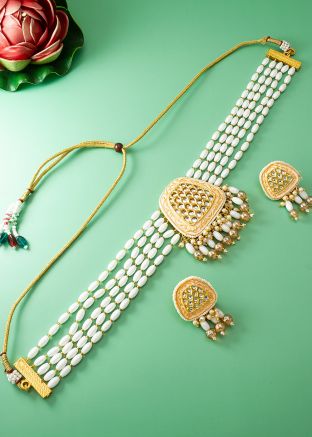 White Kundan Studded Choker Necklace Set