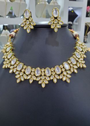 Golden Kundan Necklace And Earrings Set