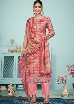 Peach Floral Print Pant Suit Set In Muslin