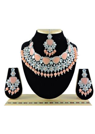 Peach Necklace Set In Studded Kundan