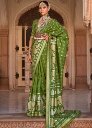 Green Heavy Border Saree In Banarasi Silk