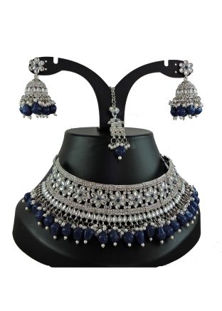 Kundan Studded Necklace Set In Blue