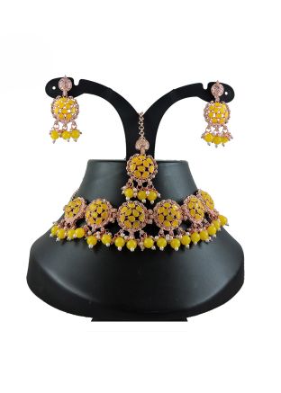 Yellow Necklace Set In Stone Work