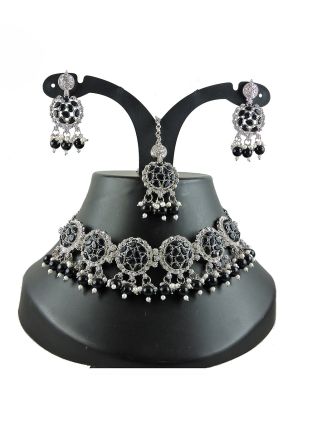 Black & Stone Studded Necklace 