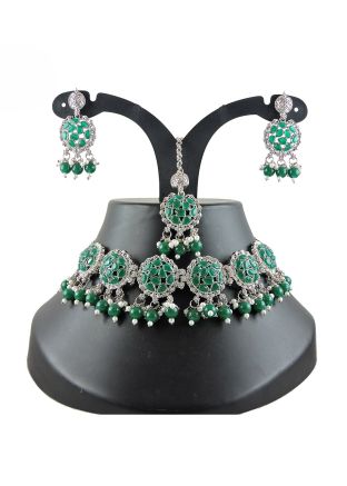 Green Necklace Set In Stone Work