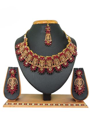 Maroon Stone Studded Necklace Set
